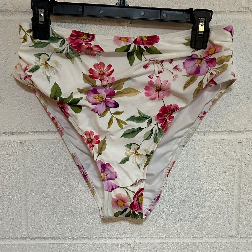 Floral High-Waisted Bikini Bottoms NWT  Lg.